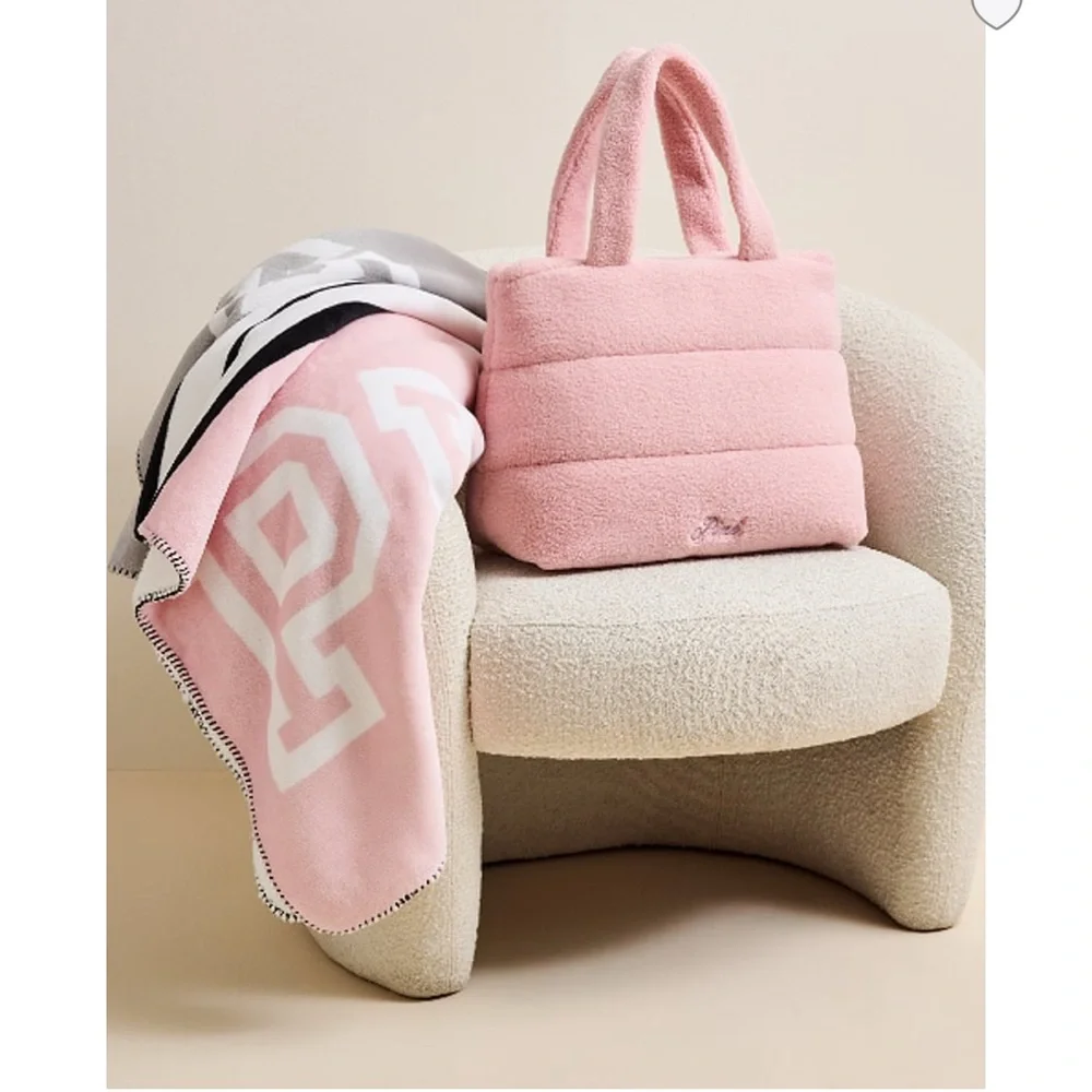 Victoria Secret Pink Cozy Plush Tote - Picture 1 of 5